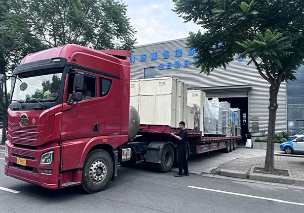 The dry powder conveying equipment in Kyrgyzstan has been successfully dispatched.